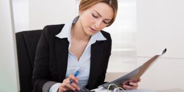 How medical coding specialists can use medical billings from Portiva to their advantage