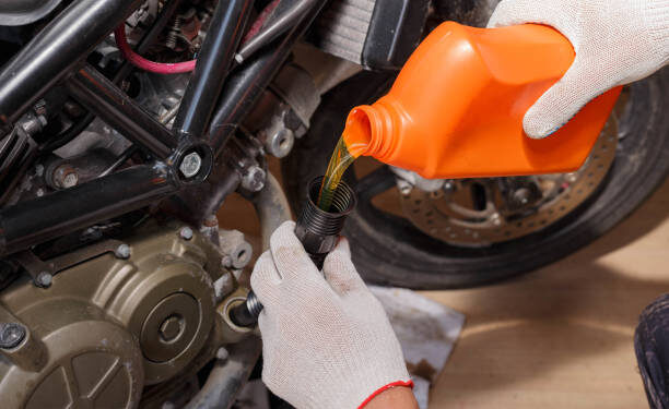 How to choose engine oil grade for bike