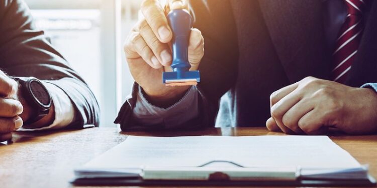 Tips On Keeping Yourself Safe From Canada Immigration Fraud