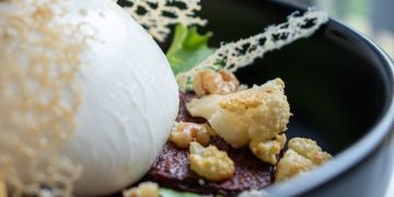 Indulge in the Perfect Appetizer: Fresh Burrata Mozzarella Bruschetta