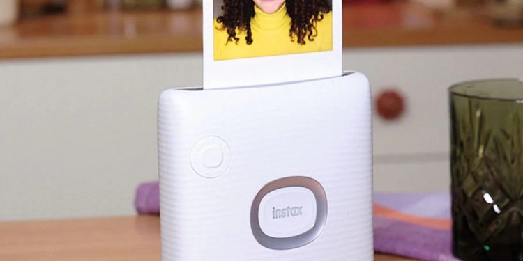 Snip, Stick, Slay: Moodboarding Made Easy With an Instant Printer